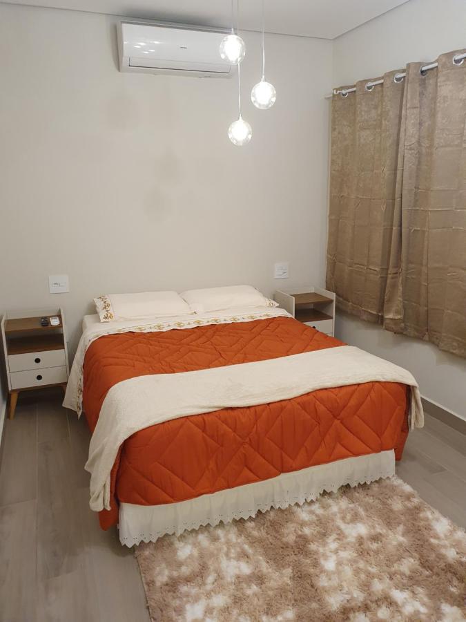 Villa Ida Acomodacoes, Suites Aconchegantes E Charmosas No Centro Serra Negra (Sao Paulo) Quarto foto